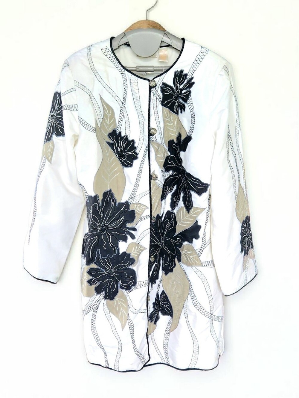 Vintage AB Lambdin Applique Satin Kimono Style Jacket Womens L White Black Beige